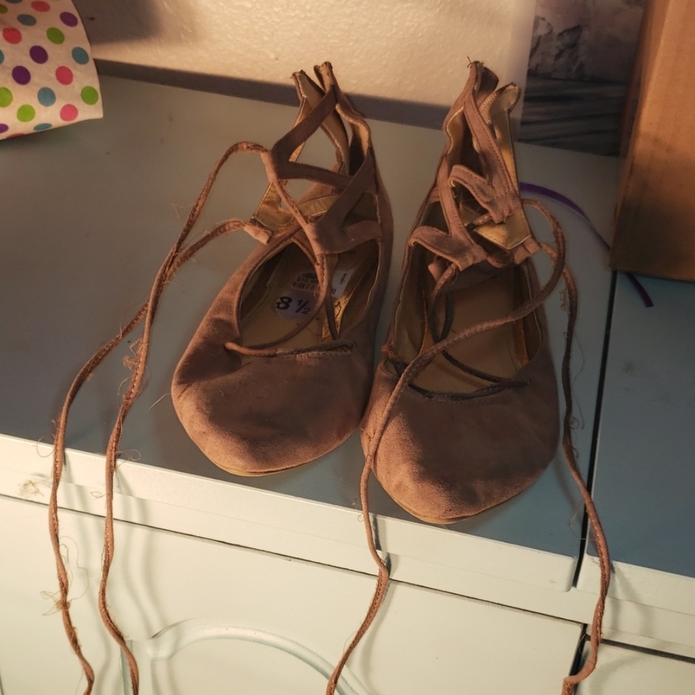 Tan flats Size 8 1/5